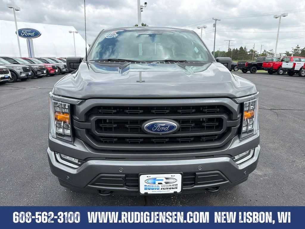 Used 2023 Gray Ford XLT image 8