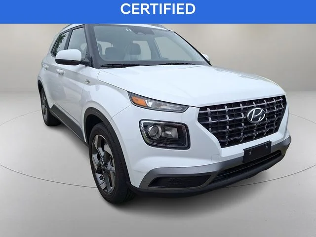 Certified Used 2025 White Hyundai SEL image 2