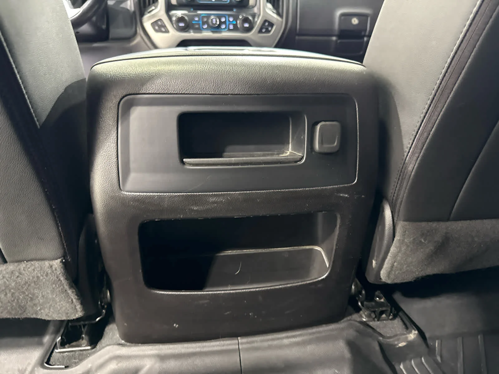 Used 2018 QUICKSILVER METALLIC GMC SLT image 11