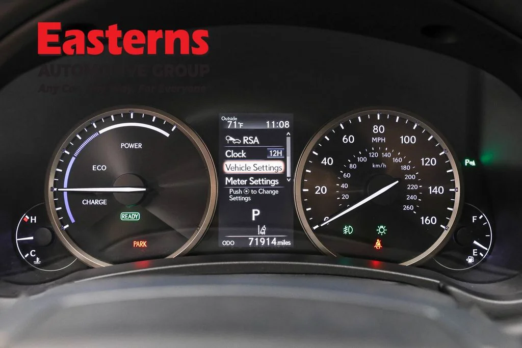 Used 2020 Gray Lexus 300h image 18