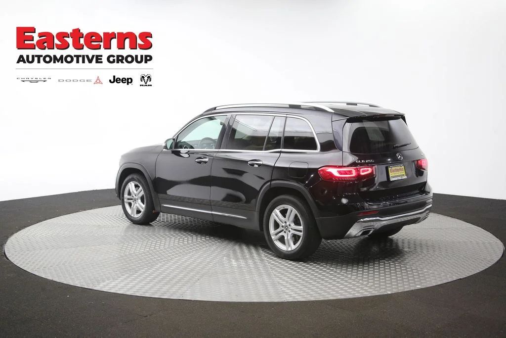 Used 2021 Black Mercedes-Benz GLB 250 image 60
