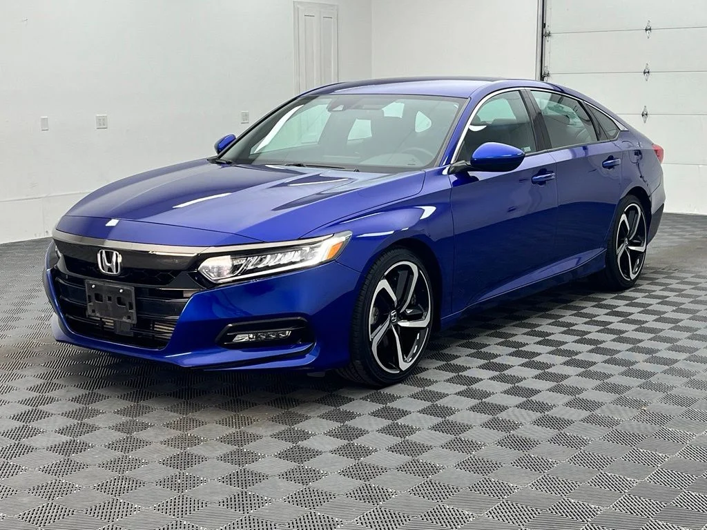 Used 2019 Blue Honda Sport image 2
