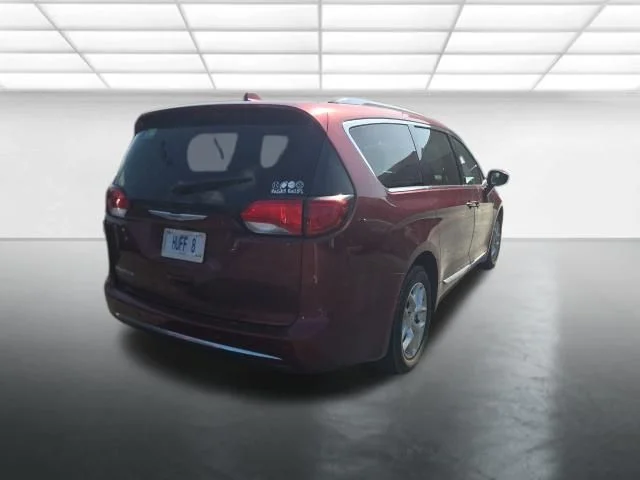 Used 2020 Red Chrysler Touring L Plus image 5