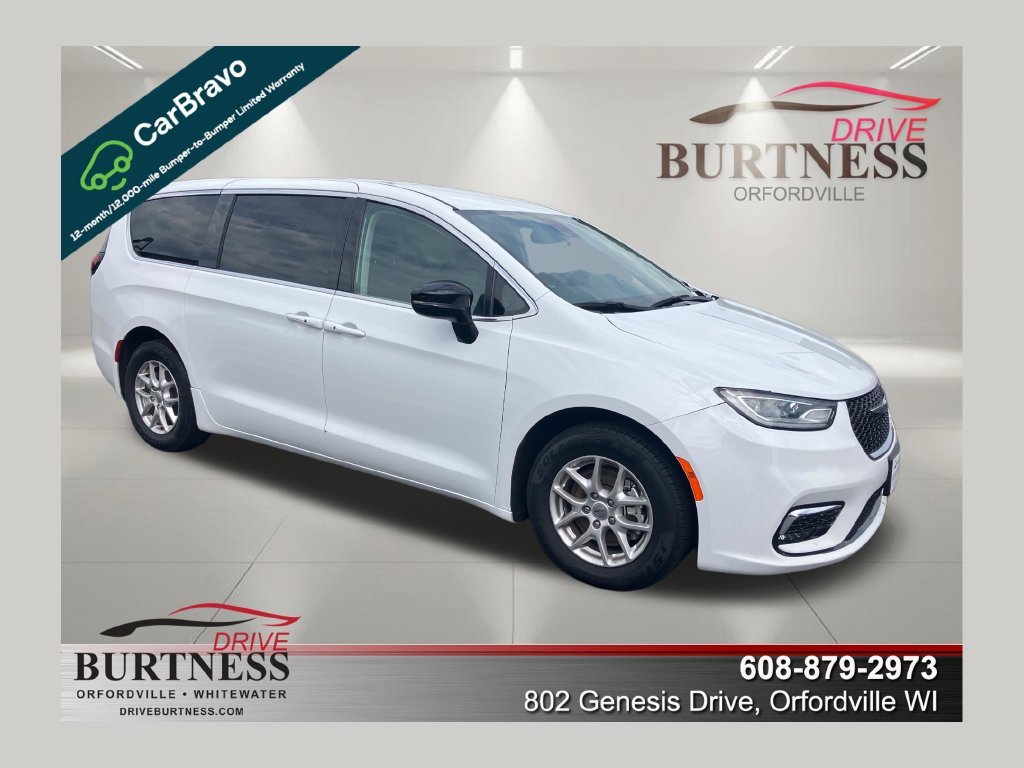 2024 Chrysler Pacifica