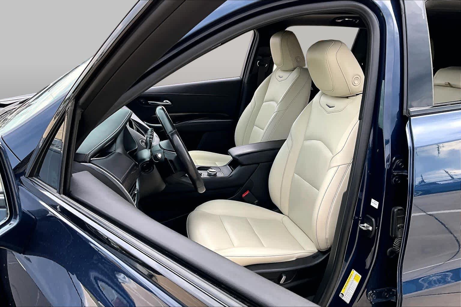 Used 2019 Twilight Blue Metallic Cadillac AWD Sport image 8