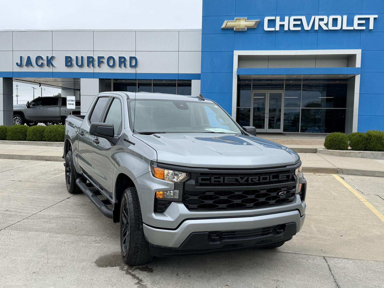 2026 Chevrolet Silverado 1500 Custom - Photo 1