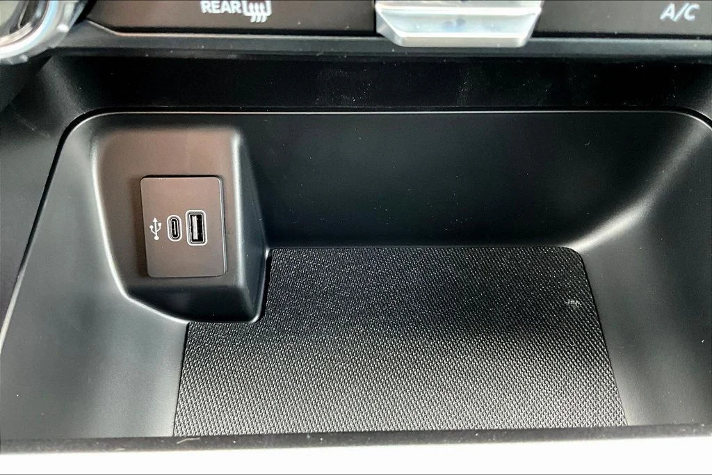 New 2026 Silver Ford XLT image 23