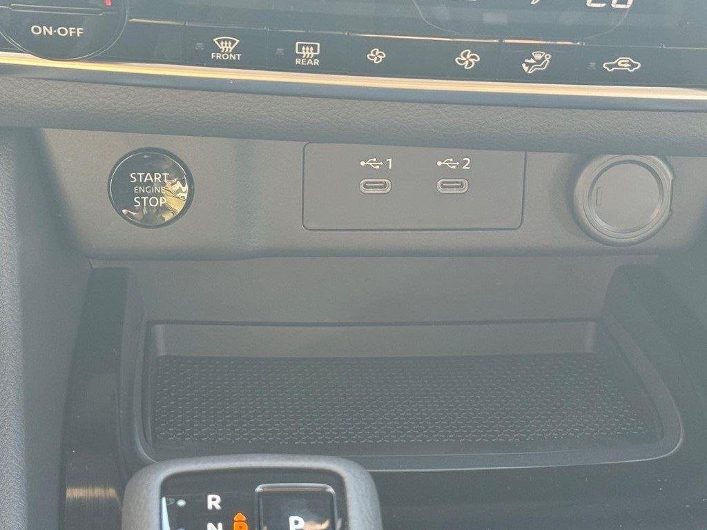2026 Nissan Rogue SV - Photo 7