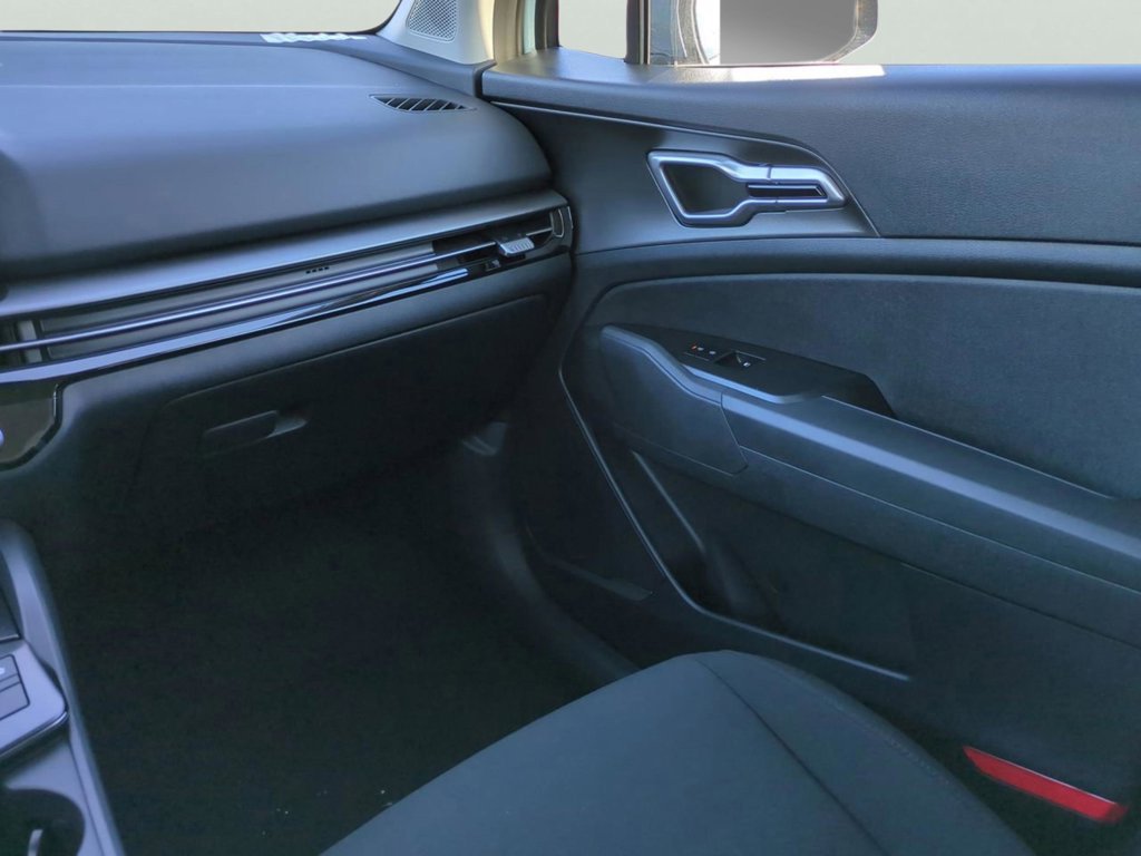 2026 Kia Sportage S Hybrid - Photo 18