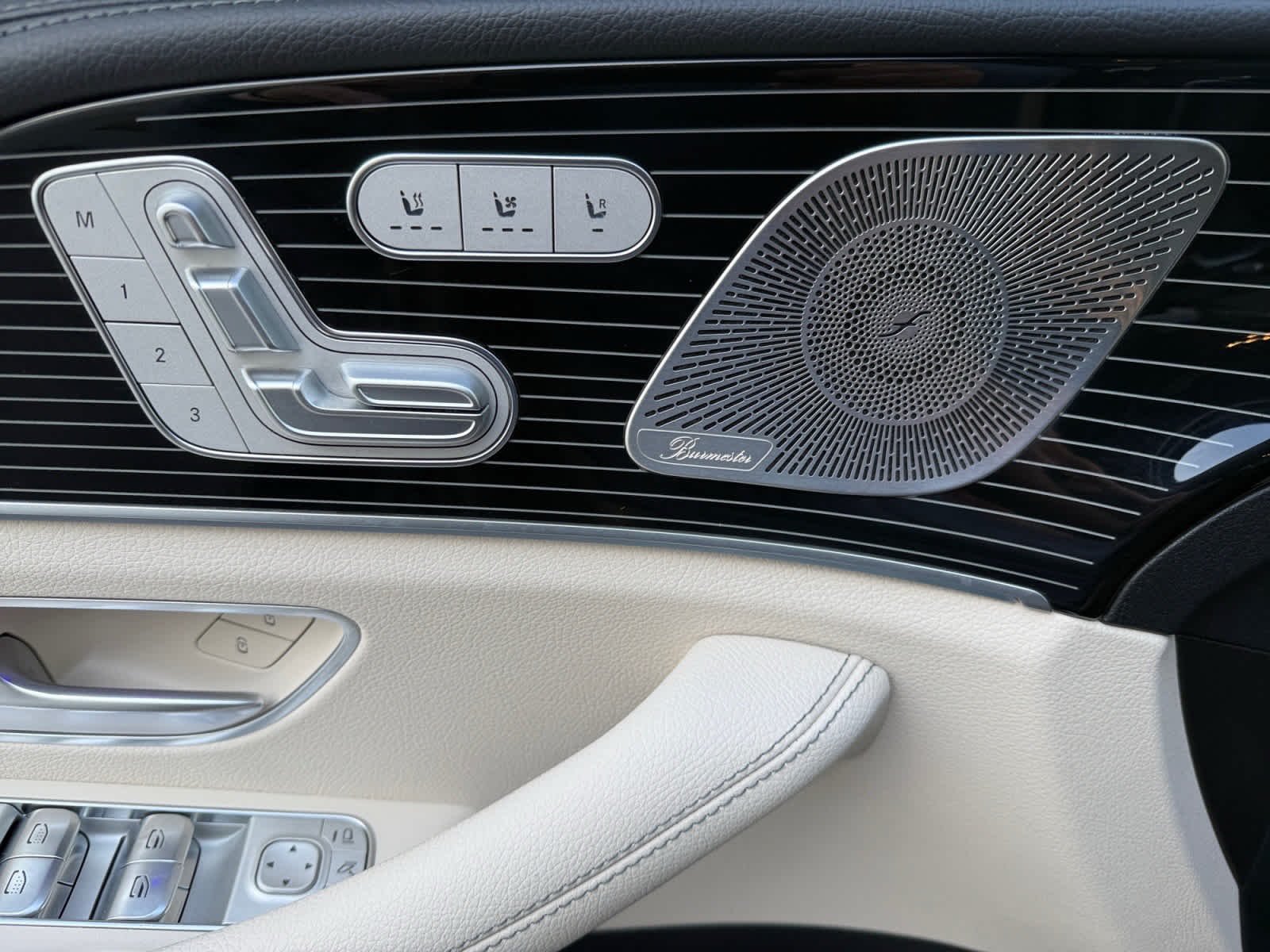 2025 Mercedes-Benz GLE GLE350 - Photo 28