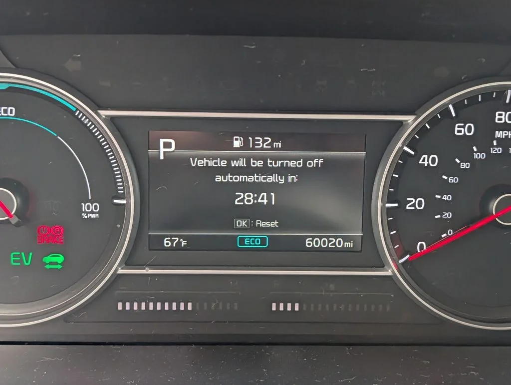 Used 2023 White Kia EX image 16