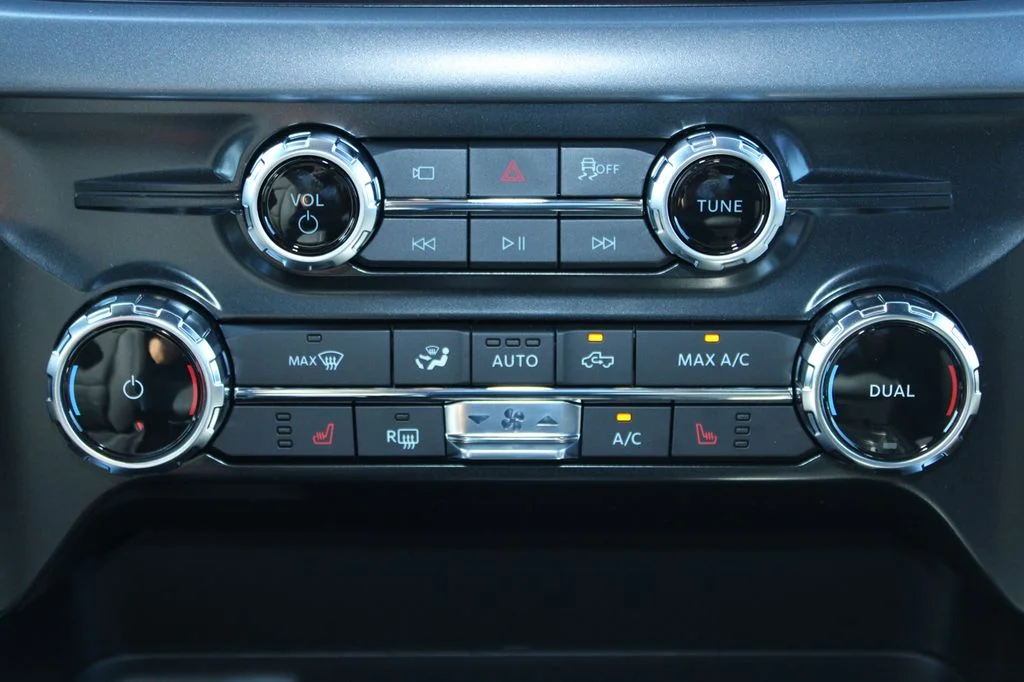 New 2026 Iconic Silver Metallic Ford XLT image 30