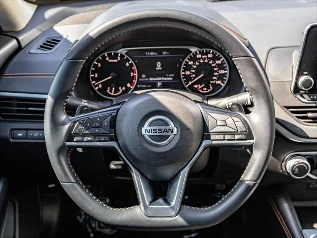 Used 2020 Black Nissan SR FWD image 12