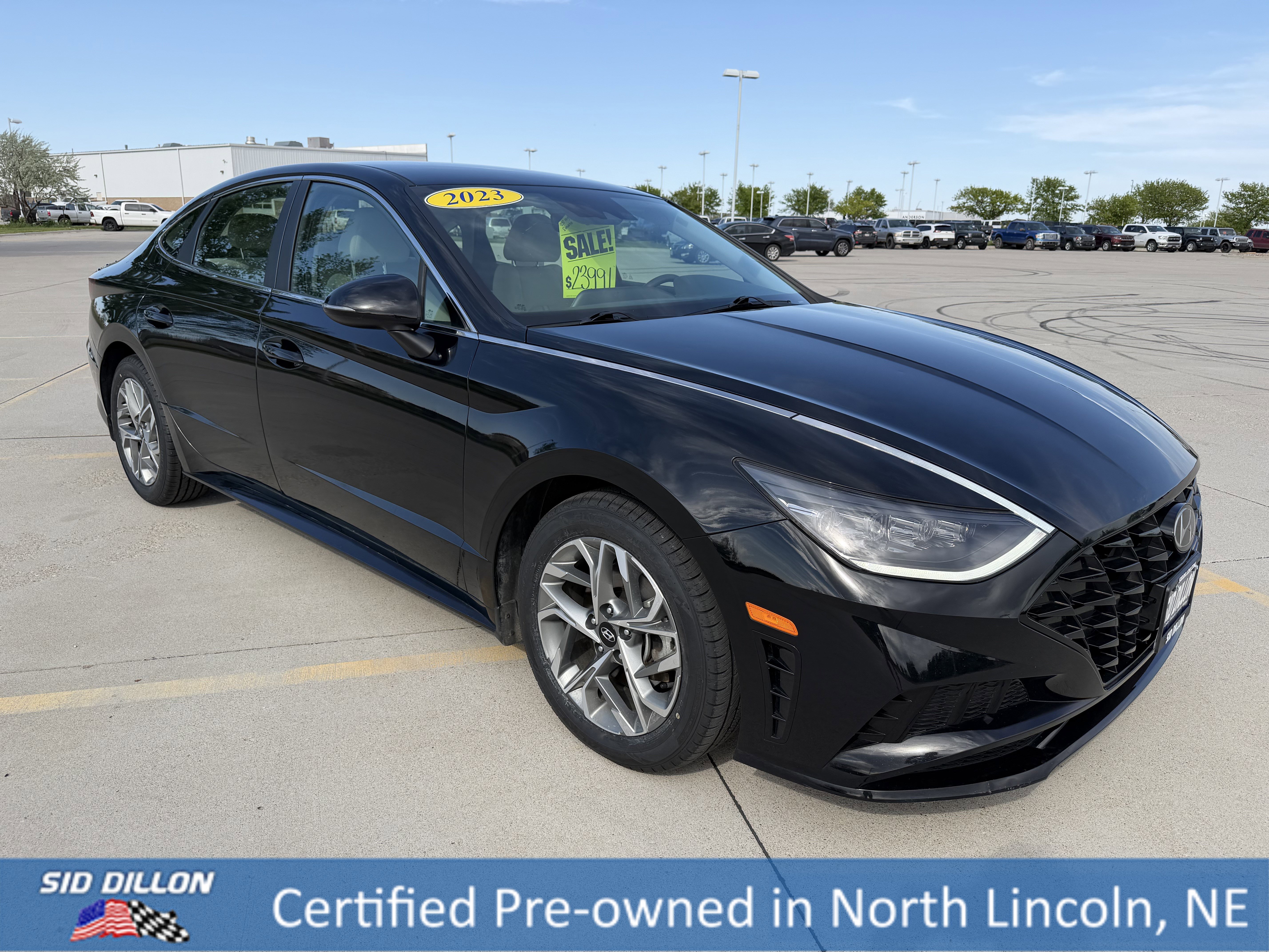 Used 2023 Onyx Black Hyundai SEL image 6