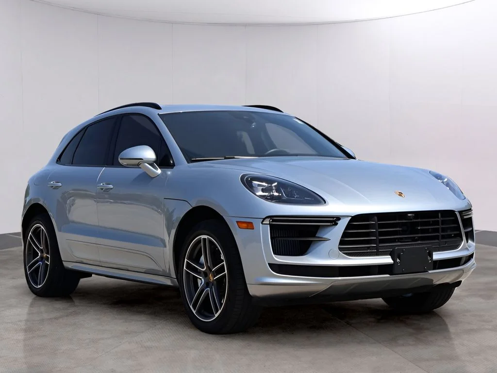 Used 2020 Dolomite Silver Metallic Porsche Turbo image 11