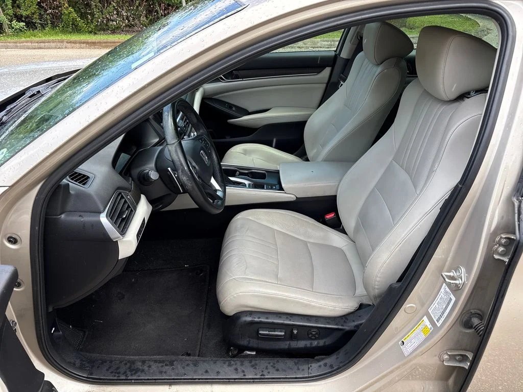 Certified Used 2018 Beige Honda Touring image 28
