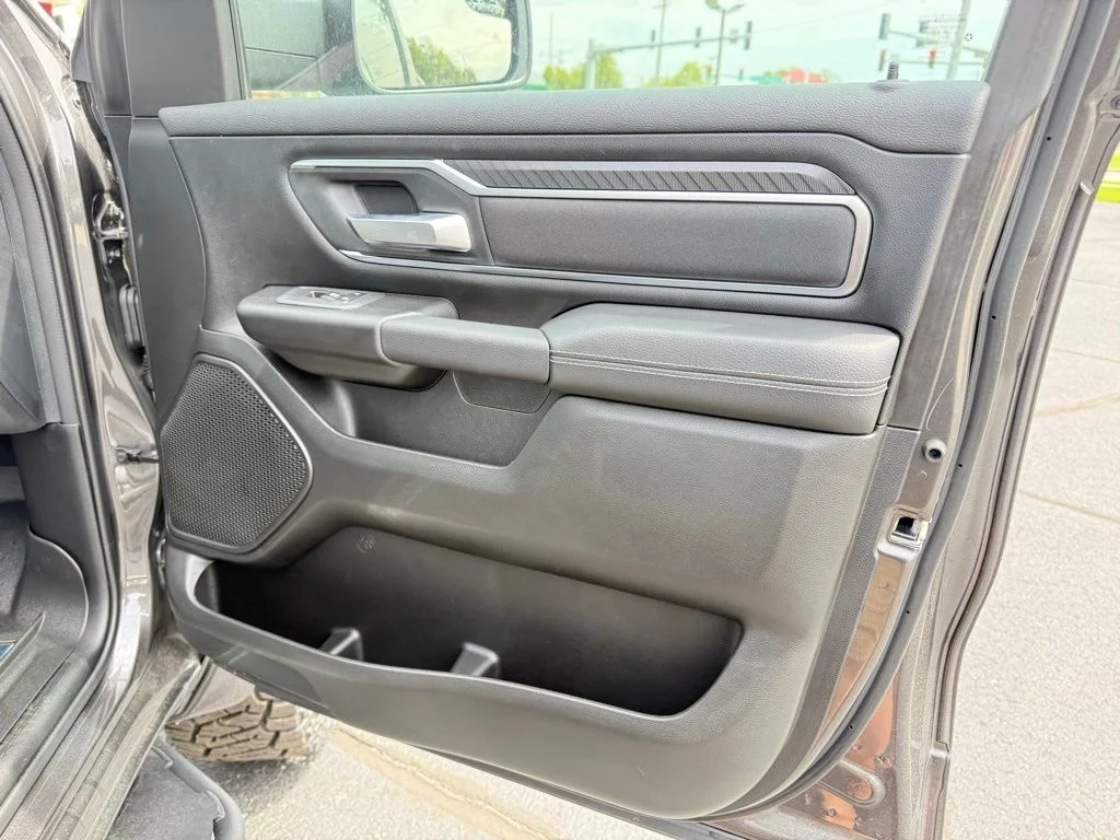 2025 RAM 1500 Big Horn/Lone Star - Photo 32