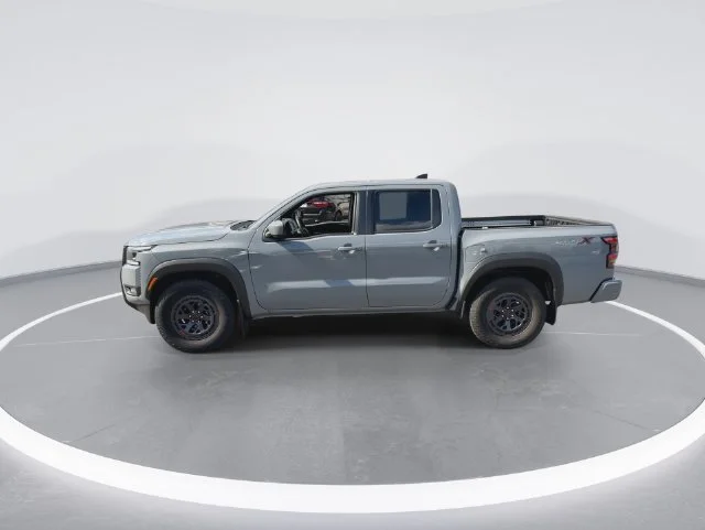 Used 2025 Gray Nissan PRO-X image 5