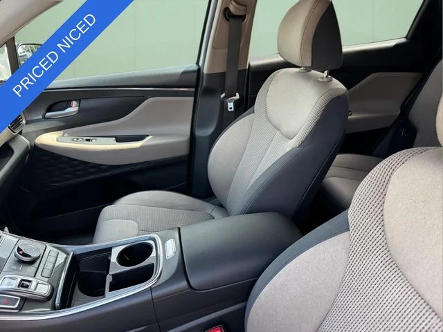 Used 2022 Gray Hyundai SEL image 7