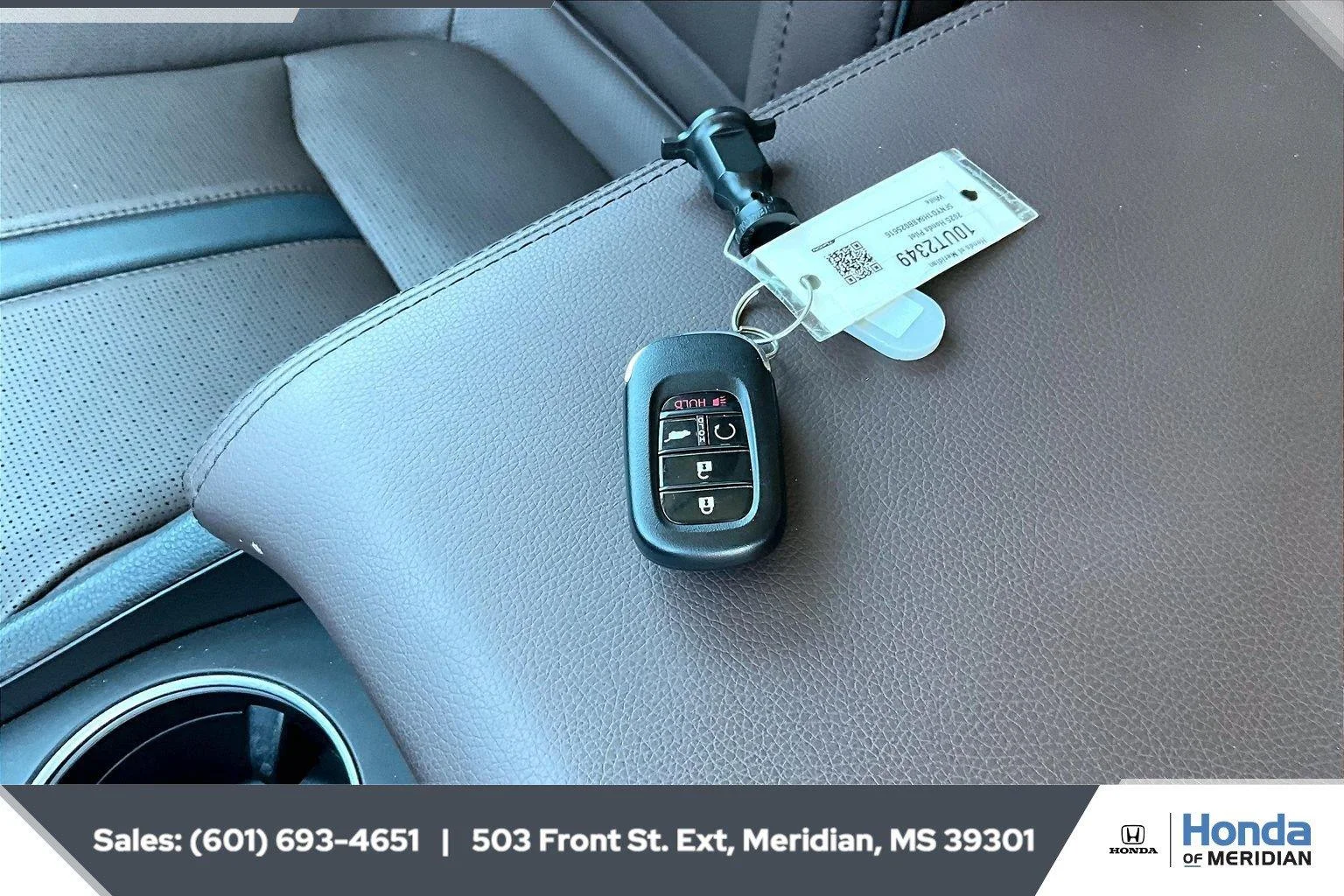 Used 2025 Platinum White Pearl Honda Elite image 9