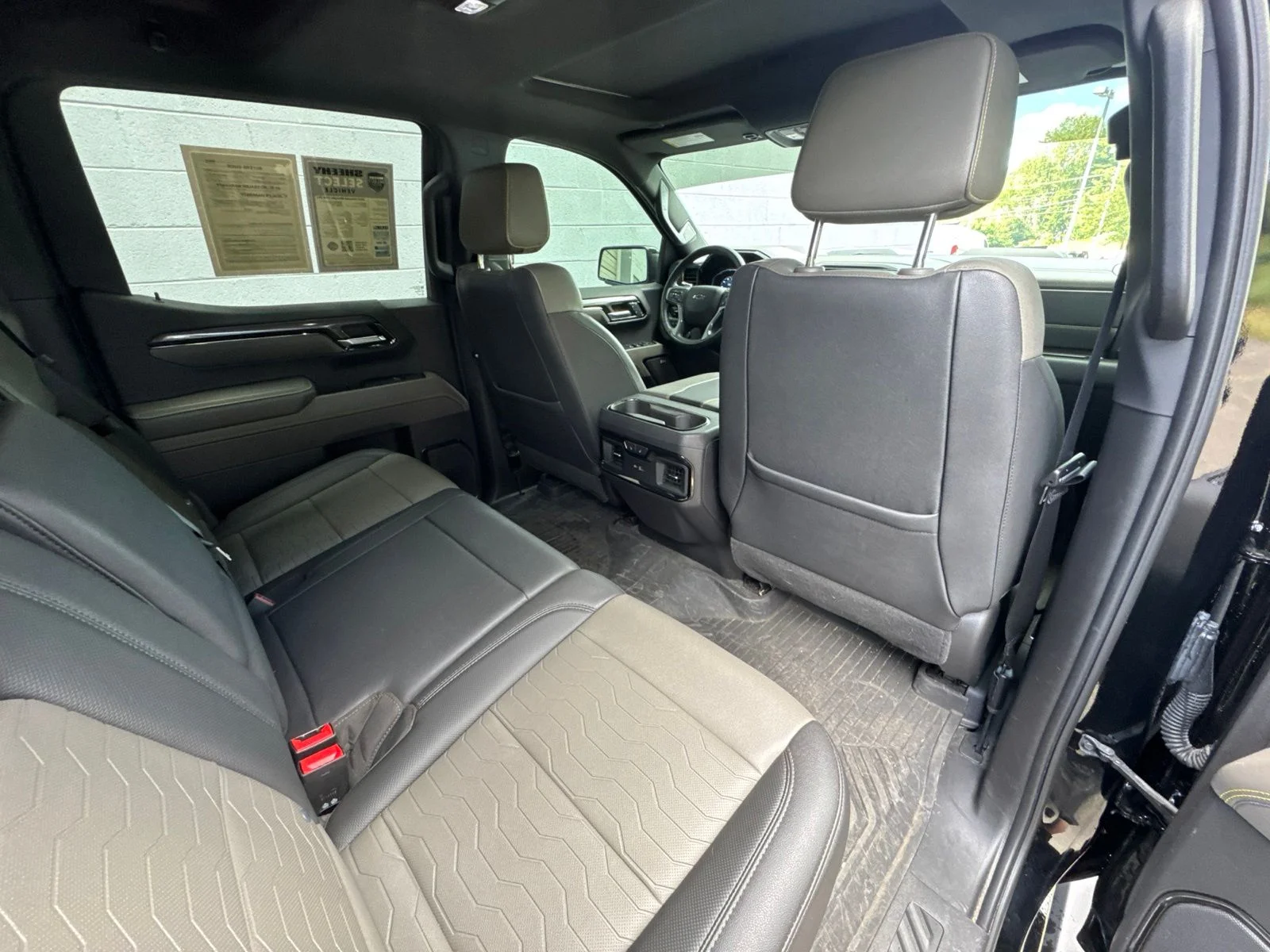 Used 2023 Black Chevrolet ZR2 image 29