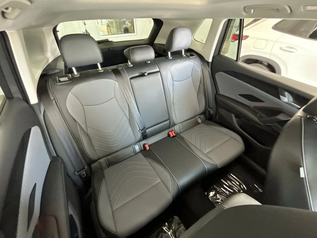 2026 Volkswagen Tiguan SE - Photo 33