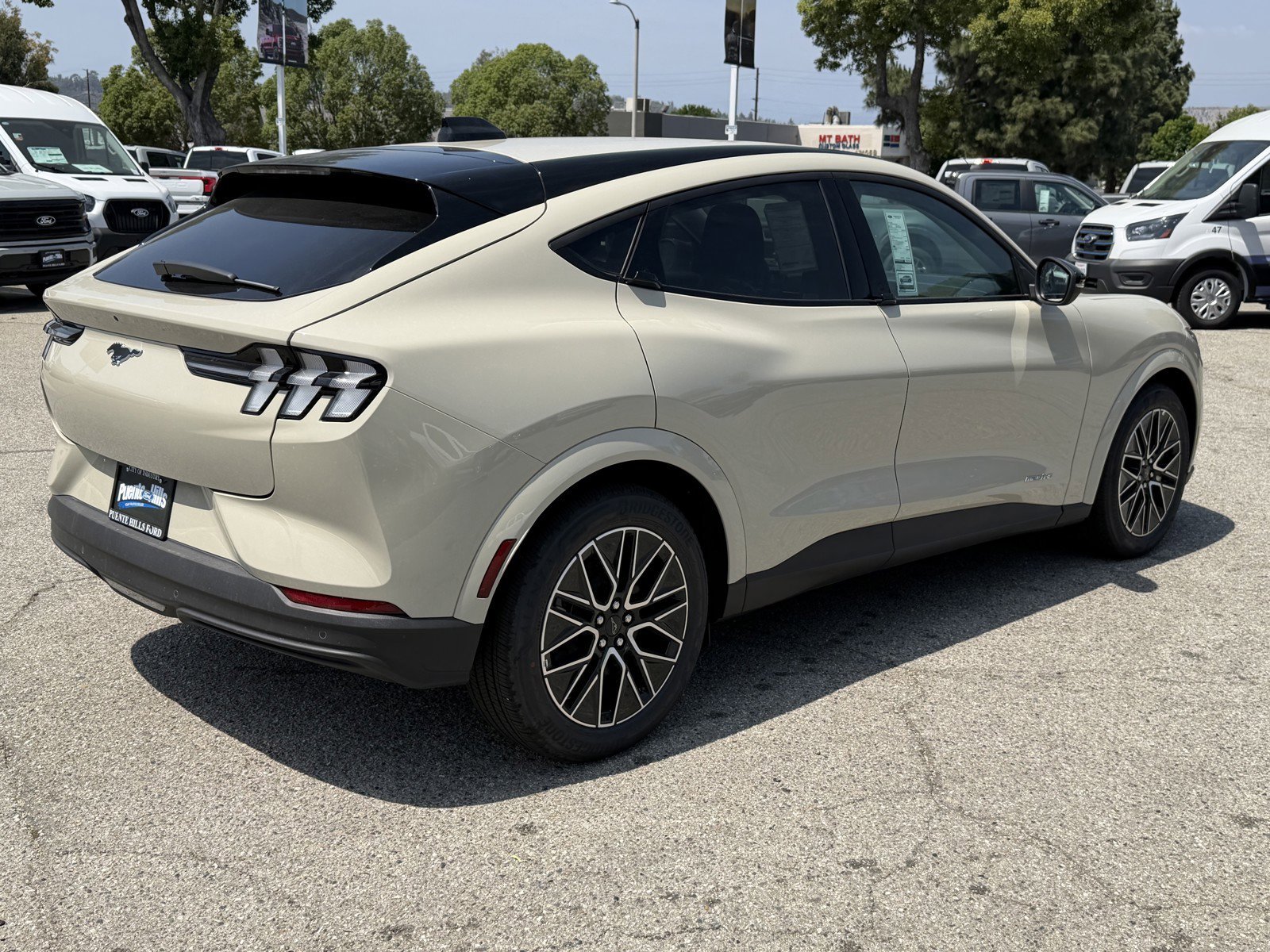 New 2026 Desert Sand Ford Premium image 6
