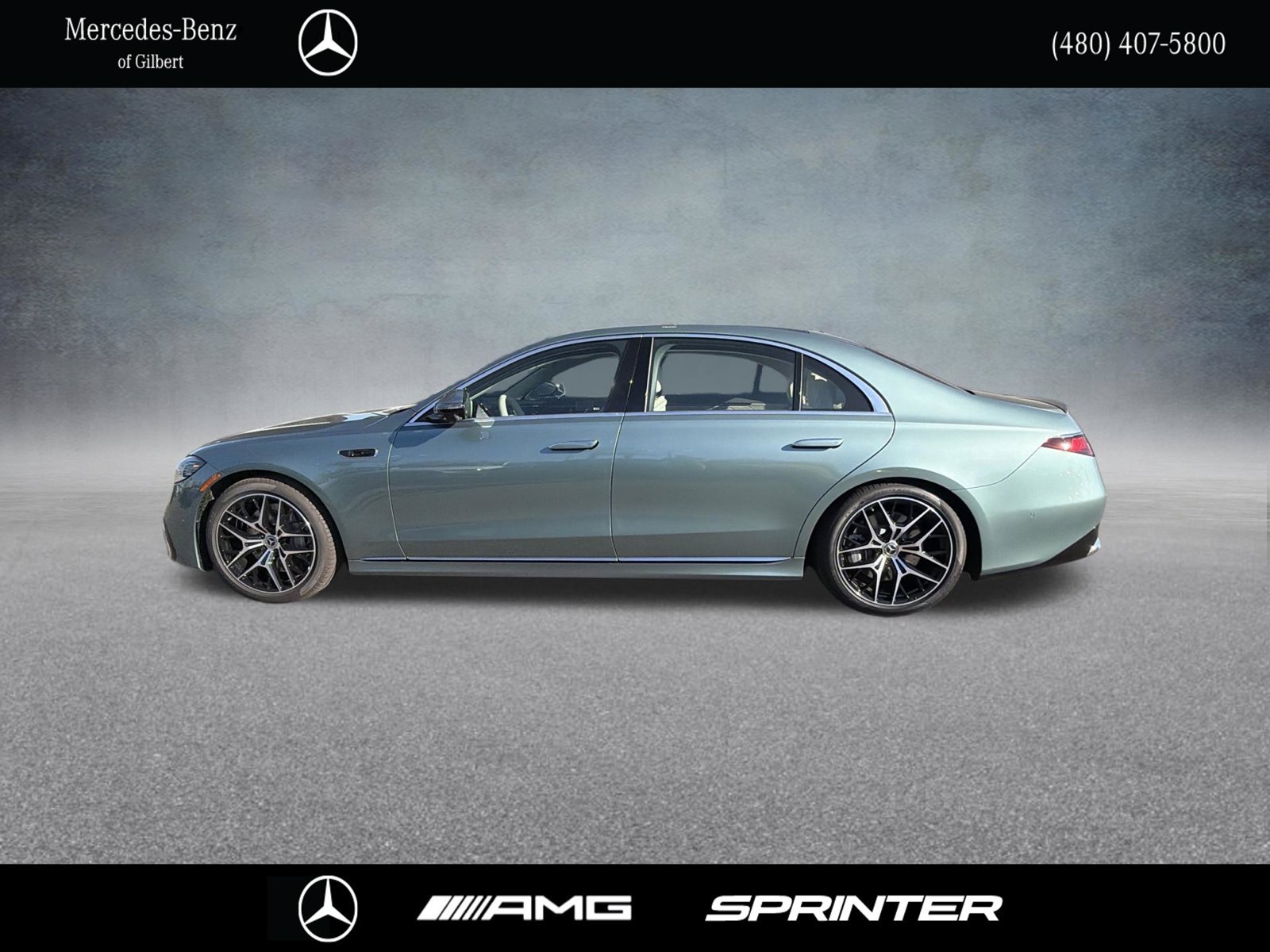 New 2027 Verde Silver Metallic Mercedes-Benz S 580 image 3
