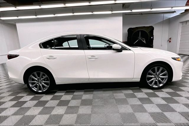 Used 2026 Snowflake White Pearl Mica Mazda 2.5 S Preferred Sunroof - Adaptive Cruise - Htd Seats image 14