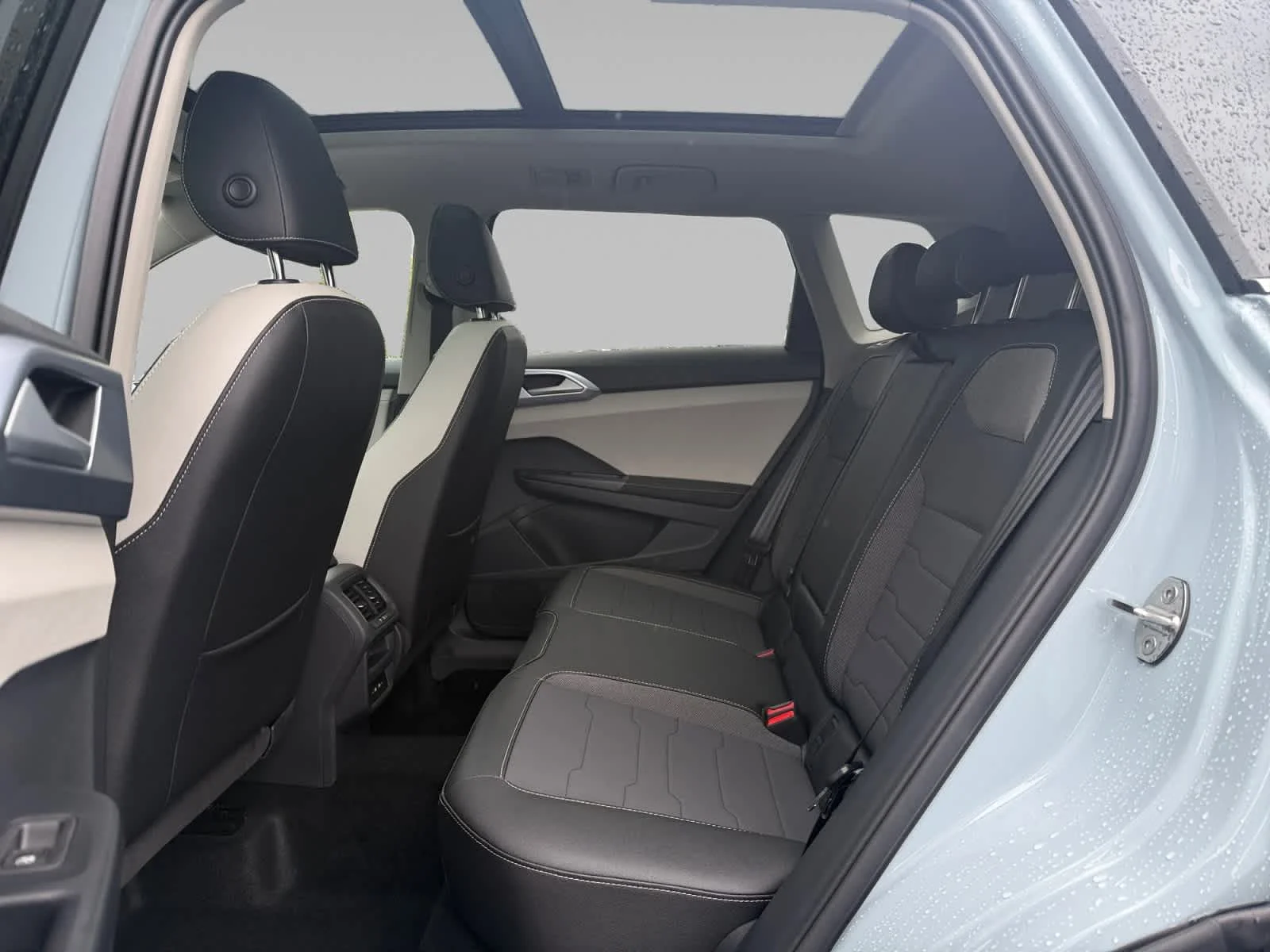 New 2026 Monument Gray Volkswagen SE image 22