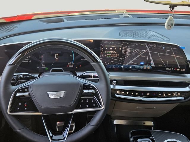 2025 Cadillac LYRIQ Luxury 3 - Photo 12