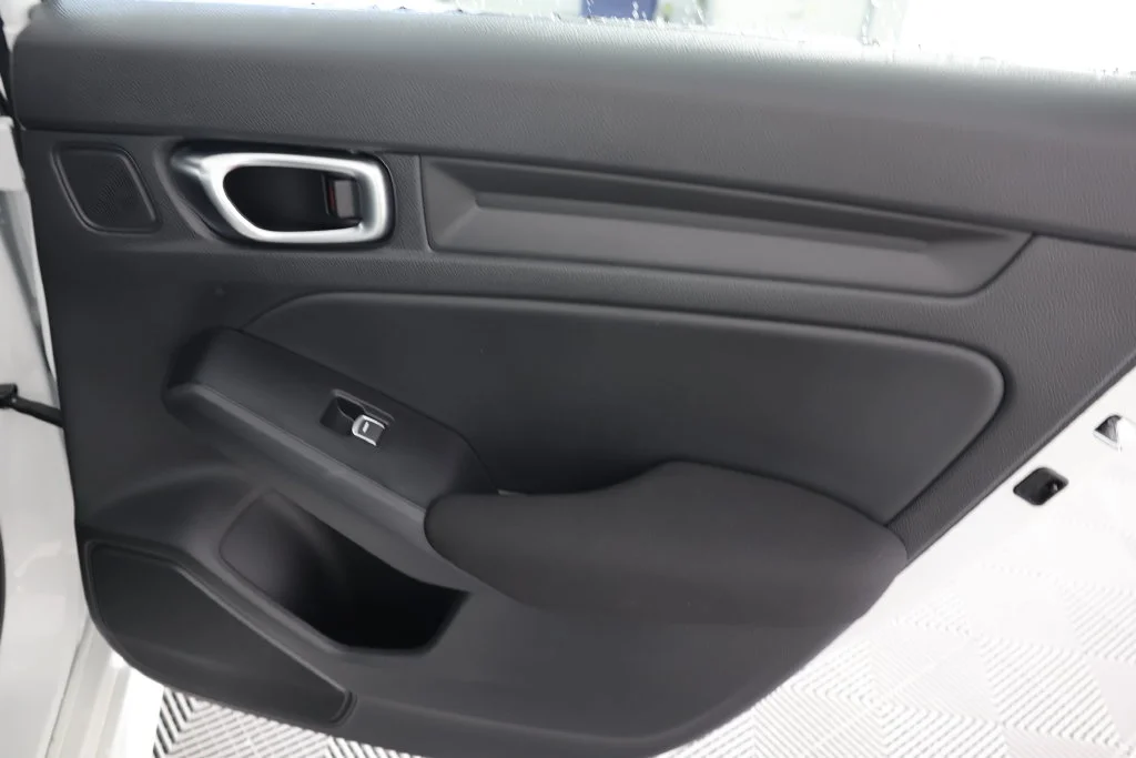 Used 2026  Honda Sport image 27