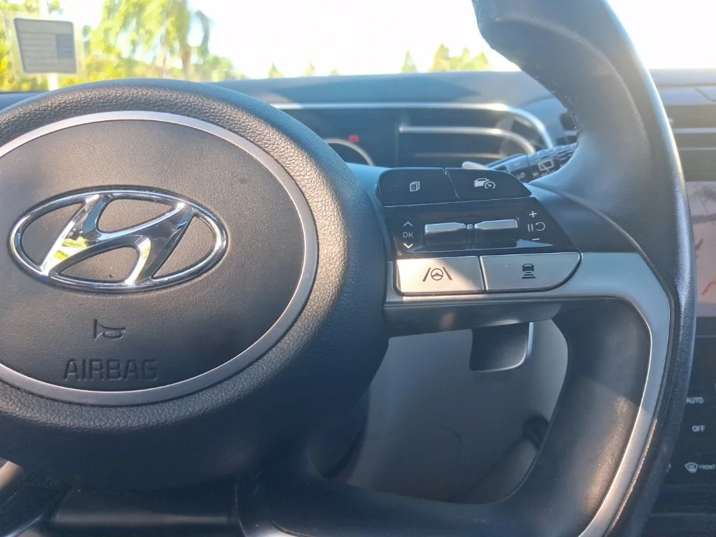 Used 2022 Blue Hyundai SEL Convenience image 23