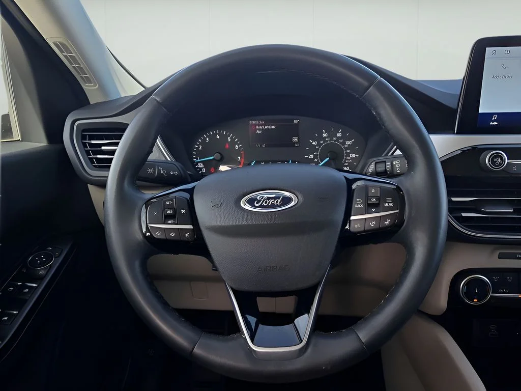 Used 2022 Carbonized Gray Metallic Ford SEL image 29