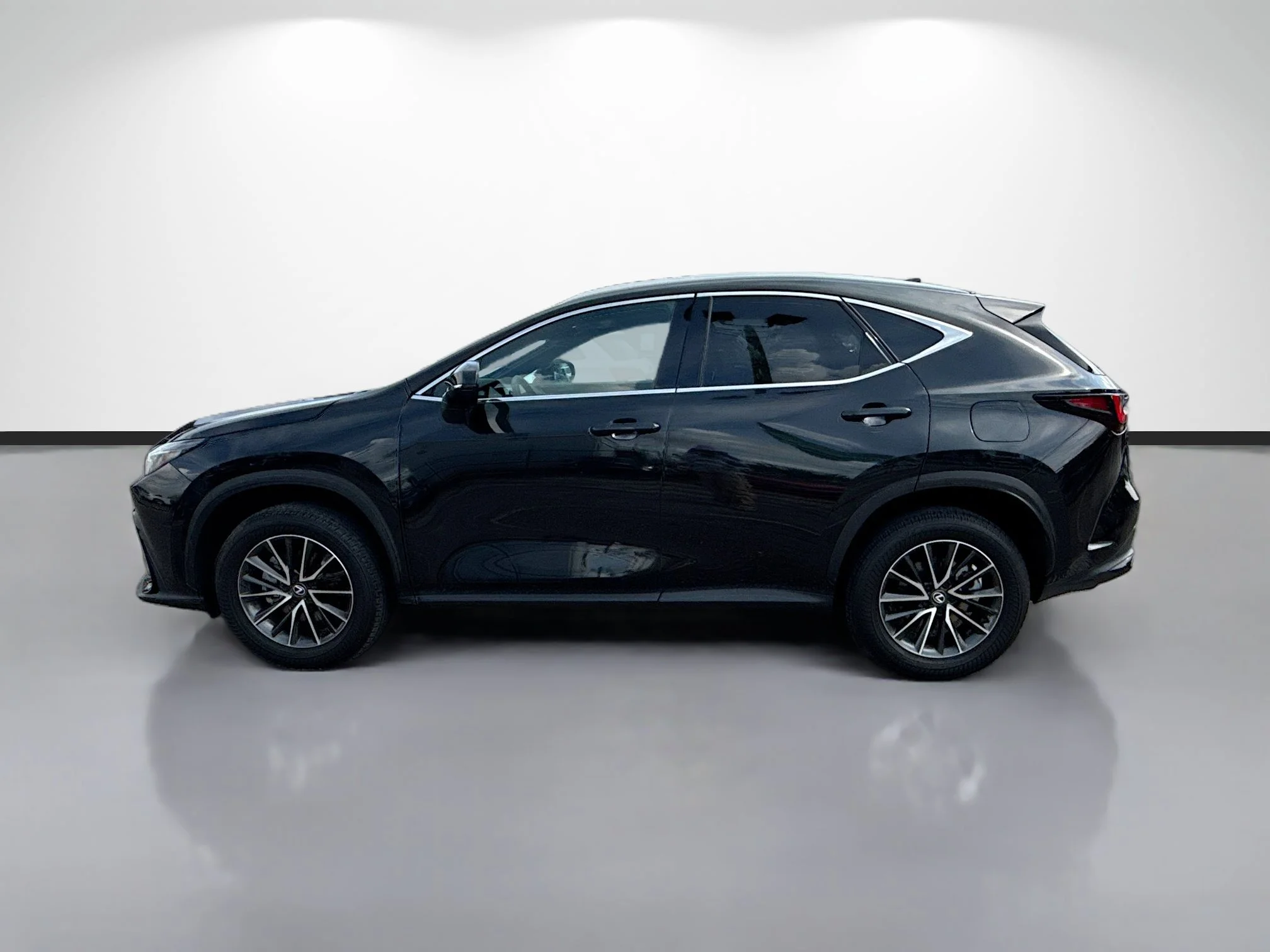 Used 2025 Caviar Lexus NX 250 image 2