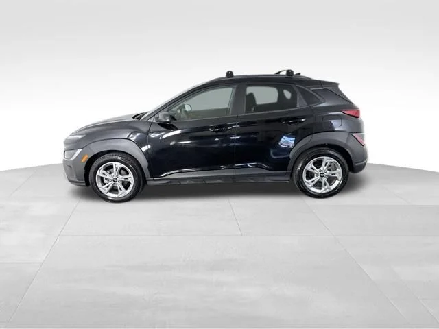 Used 2022 Black Hyundai SEL image 15
