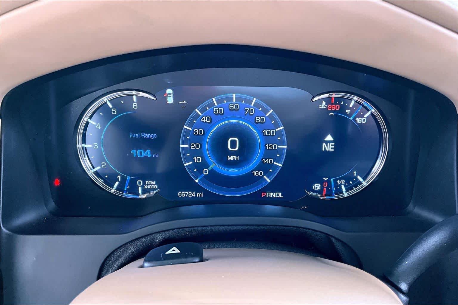 Used 2020 Crystal White Tricoat Cadillac Platinum image 23