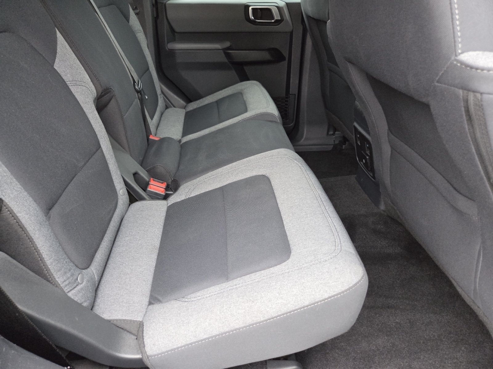 2021 Ford Bronco 4-Door Base - Photo 25