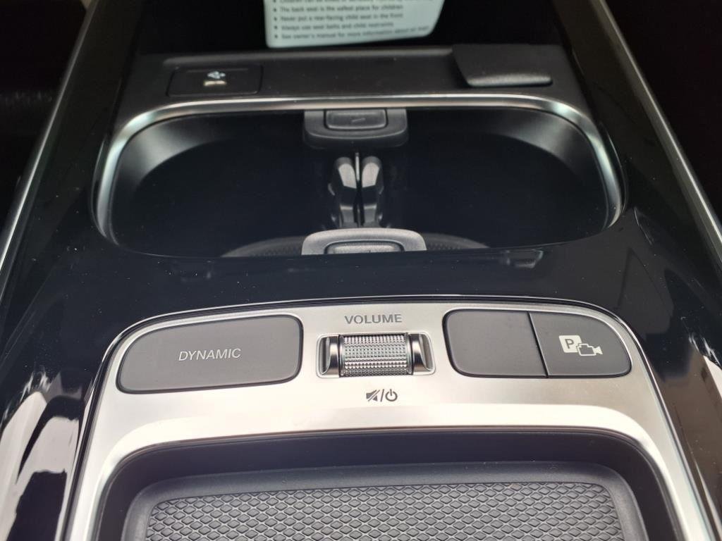 Used 2026 Polar White Mercedes-Benz GLA 250 image 20
