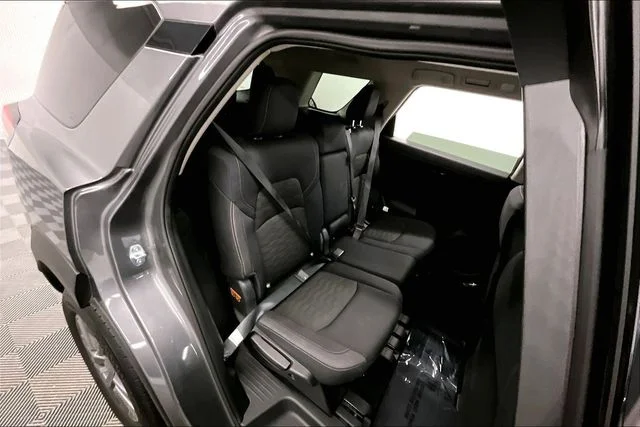 Used 2025 Gun Metallic Nissan SV image 24