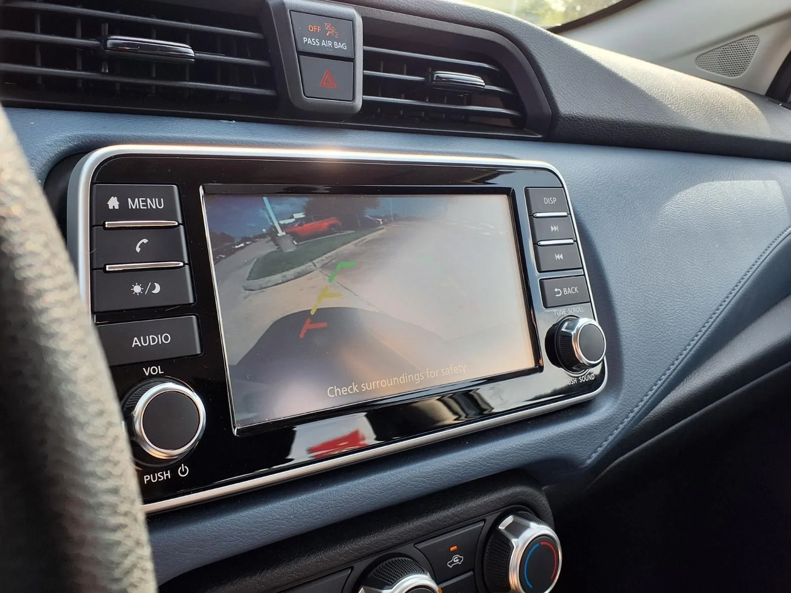 2025 Nissan Versa Sedan SV - Photo 20
