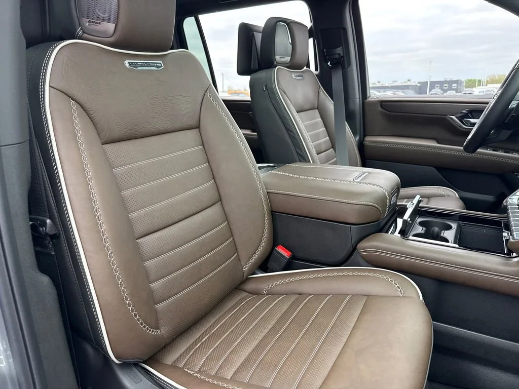 2026 GMC Yukon XL Denali Ultimate - Photo 41