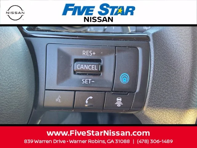 Used 2021 Red Nissan SV image 25