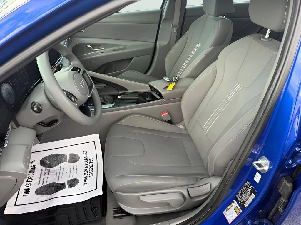 Used 2024 Intense Blue Hyundai SEL image 16