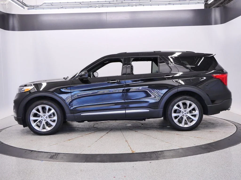 Certified 2022 Ford Explorer Platinum with VIN 1FM5K8HC4NGB52208 for sale in Coon Rapids, Minnesota