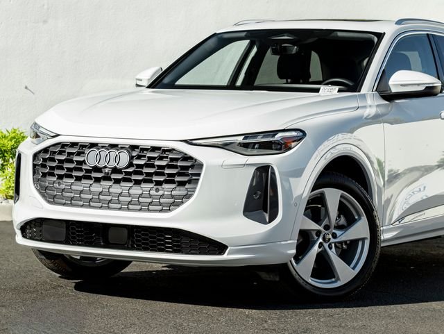 Used 2025 Arkona White Audi 2.0T Premium Plus image 2