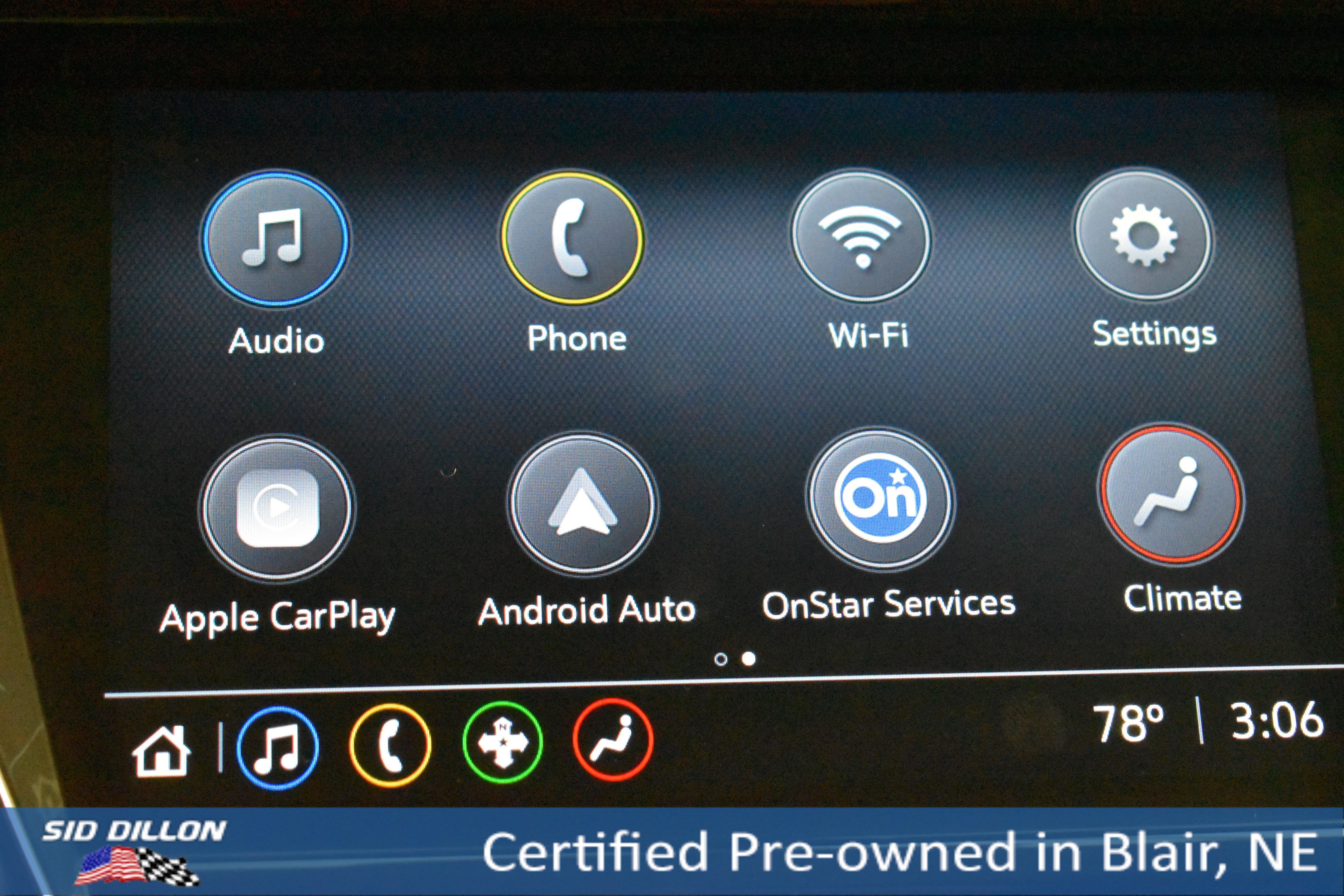 Used 2021 Summit White Chevrolet LT image 3