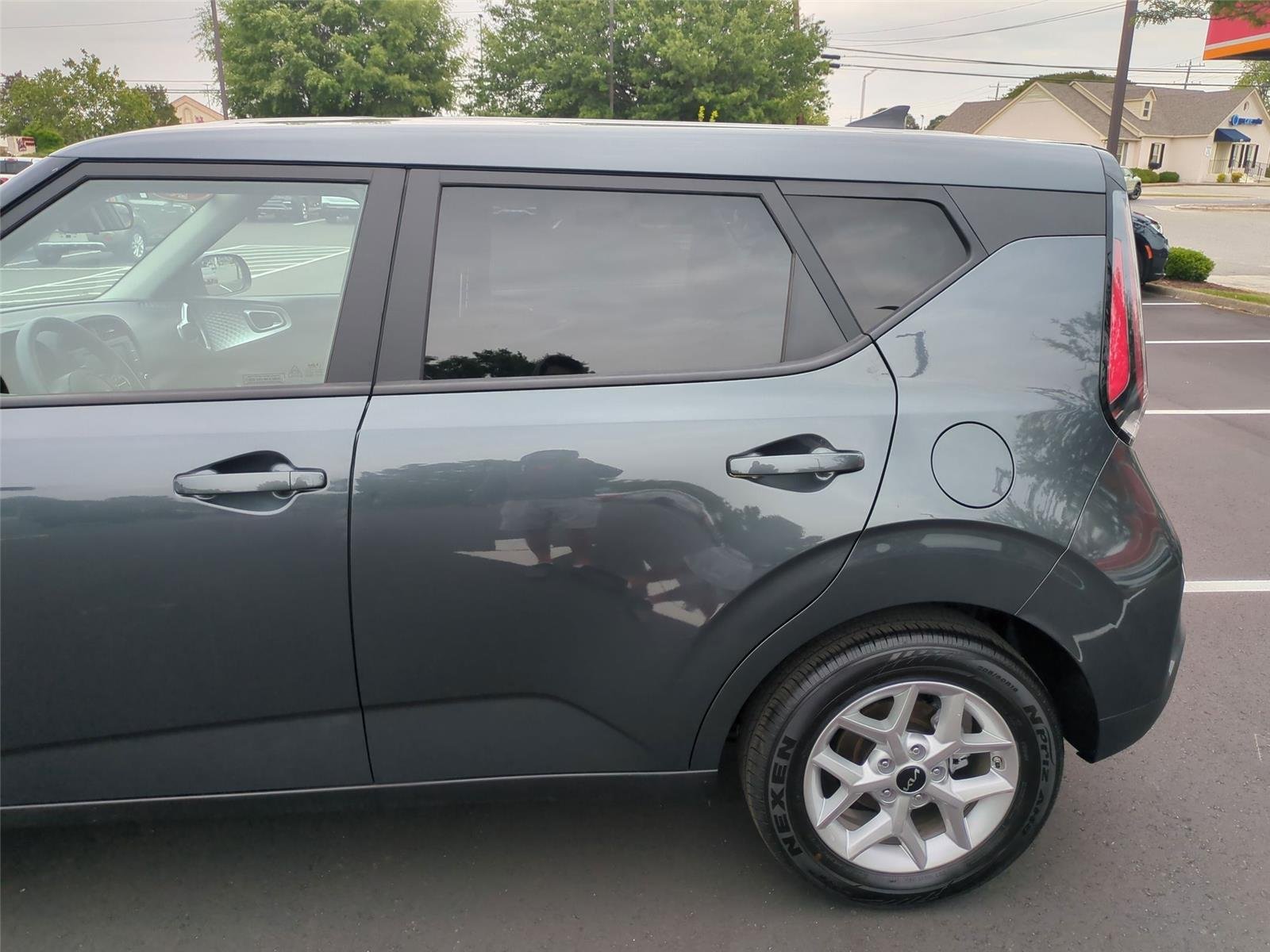 Used 2025 Gravity Gray Kia LX image 39