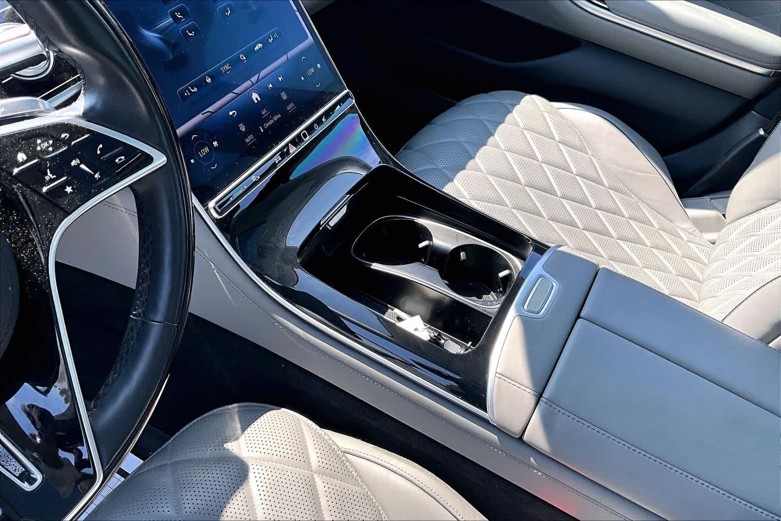 Used 2022 Cirrus Silver Mercedes-Benz S 580 image 17