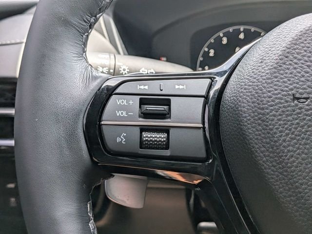 Used 2025 Gray Acura Base image 31